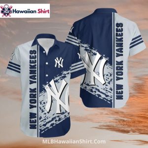 Bold Split Design NY Yankees Hawaiian Shirt For Summer